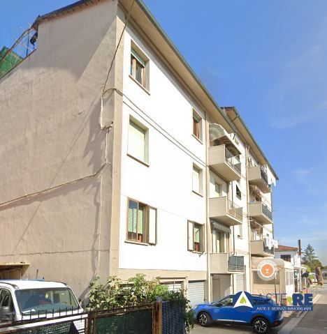 Appartamento in Vendita in Via San Martino 8 a Castelfranco di Sotto