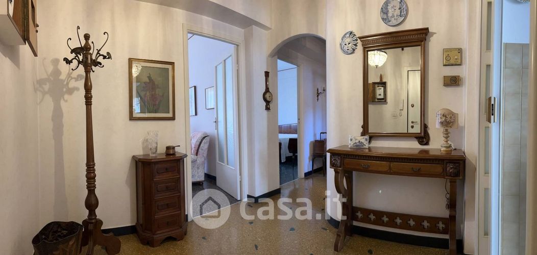 Appartamento in Vendita in Via Amalfi a Savona