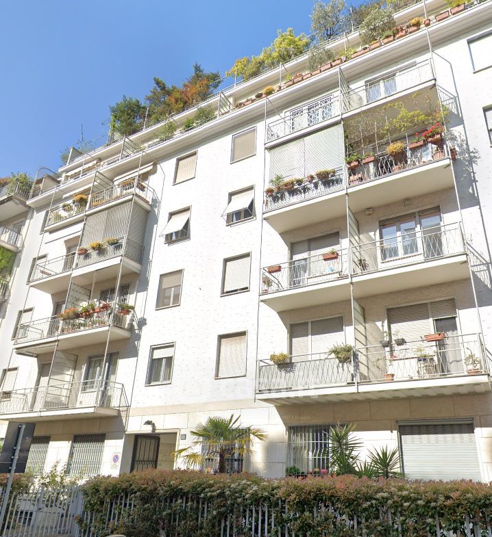 Appartamento in Vendita in Via Gian Battista Brocchi 11 a Milano