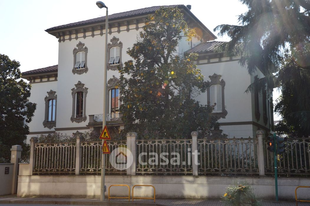 Appartamento in Vendita in Via massaua 2 a Vercelli
