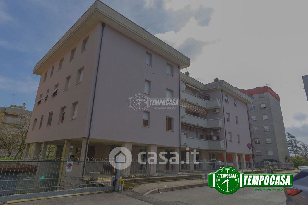 Appartamento in Vendita in Via San Giovanni Bosco 10 a Piacenza