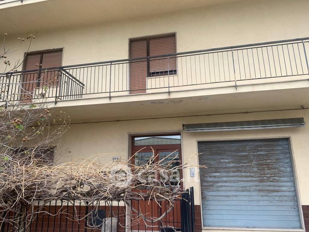 Appartamento in Vendita in Via Nazionale 124 a Reggio Calabria