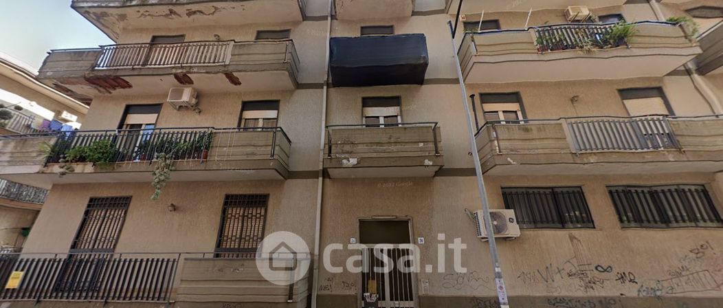Appartamento in Vendita in Via ALfredo Rampi 24 a Aci Catena