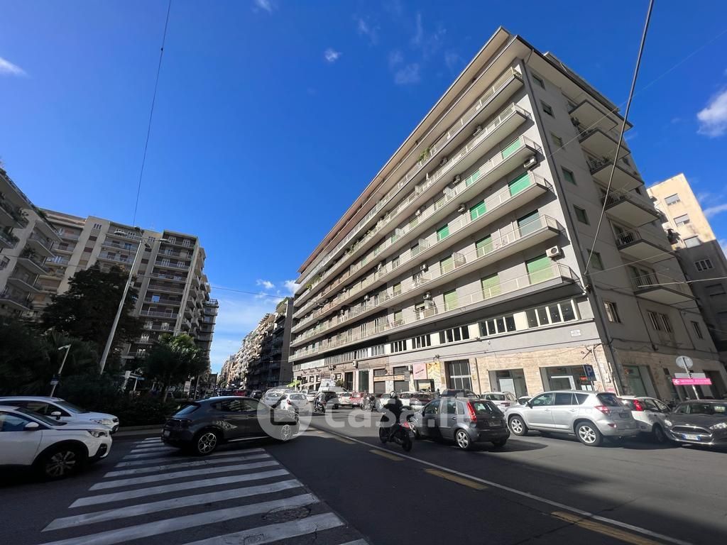 Appartamento in Vendita in Piazza Lodovico Ariosto 13 a Catania