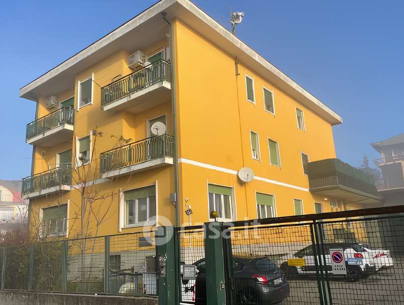 Appartamento in Vendita in Via Milano 11 a Besozzo