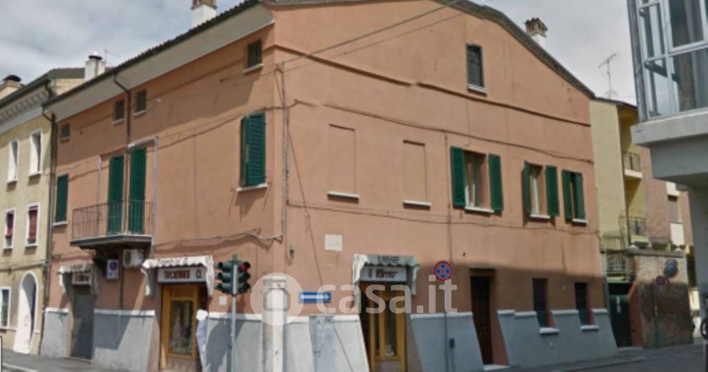 Negozio/Locale commerciale in Vendita in Corso Porta Po a Ferrara