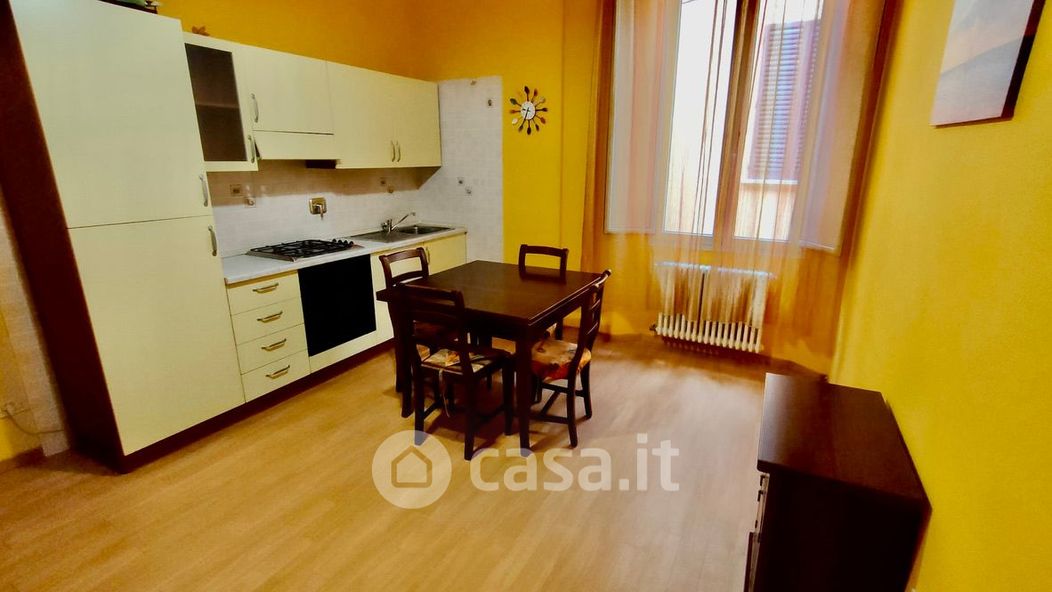 Appartamento in Affitto in Via Francesco Acri a Bologna