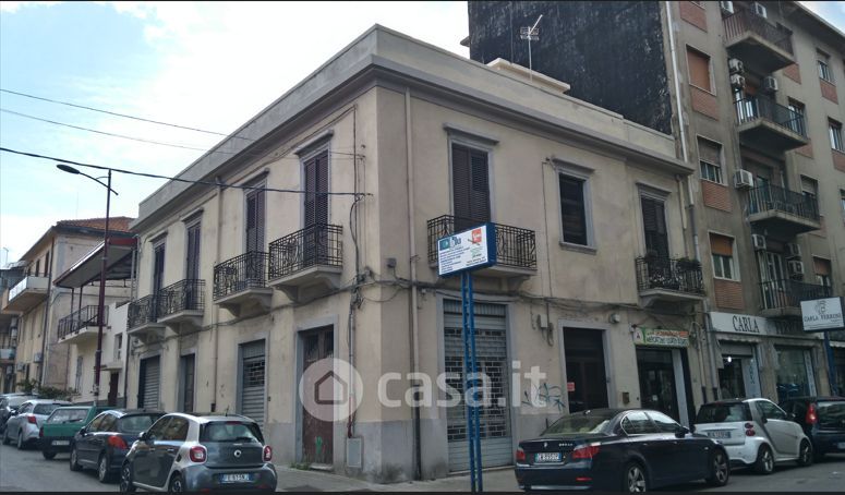 Casa indipendente in Vendita in Via S. Caterina a Reggio Calabria