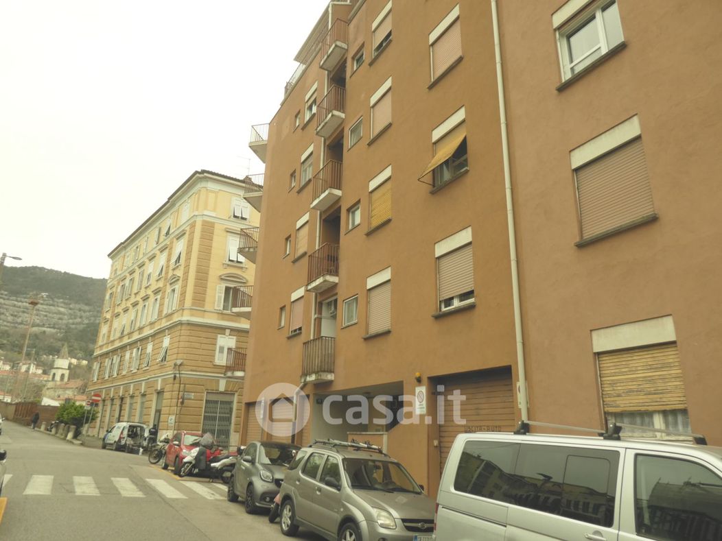 Appartamento in Vendita in Via San Cilino 79 a Trieste