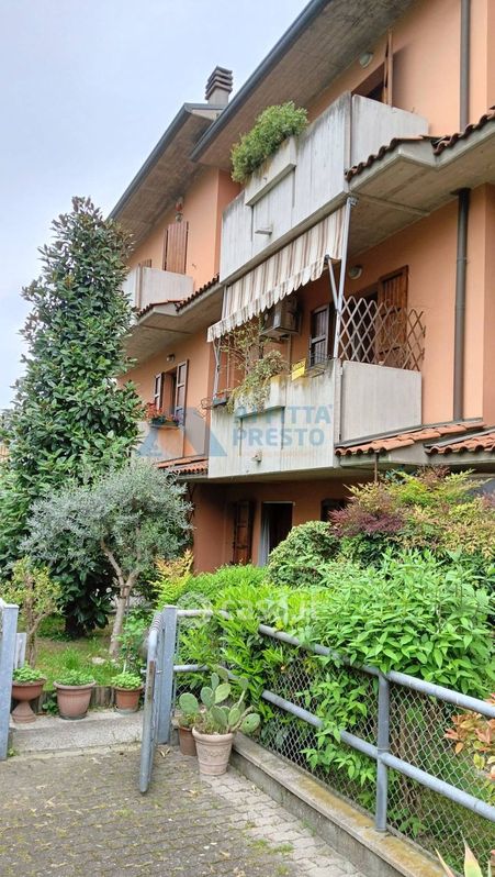 Villa in Vendita in Via Marino Cedrini 34 a Forlì