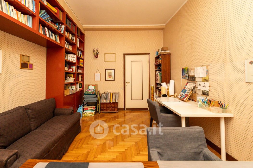 Appartamento in Vendita in Viale Beatrice d'Este 38 a Milano
