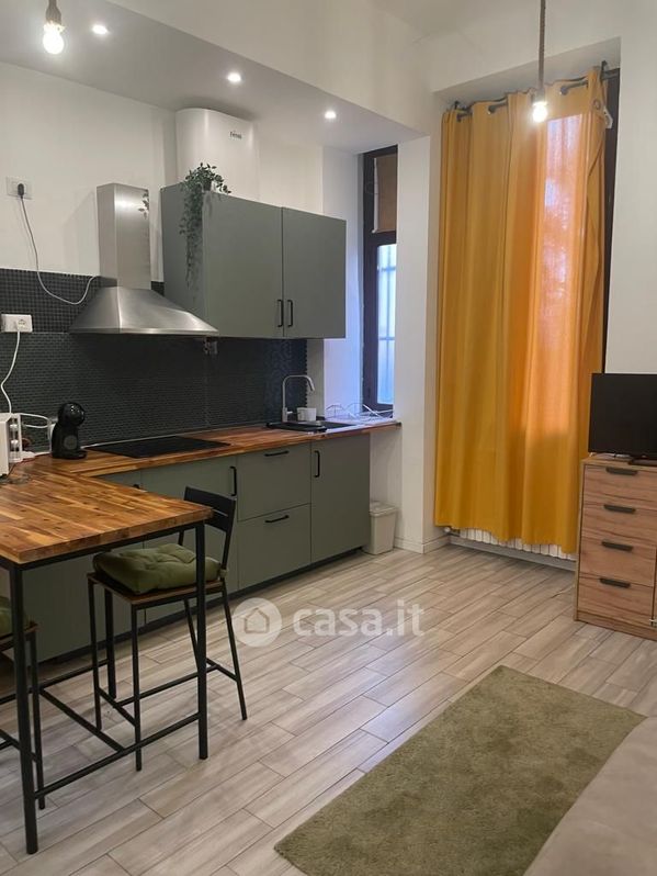 Appartamento in Vendita in Via Antonio Mambretti 16 a Milano
