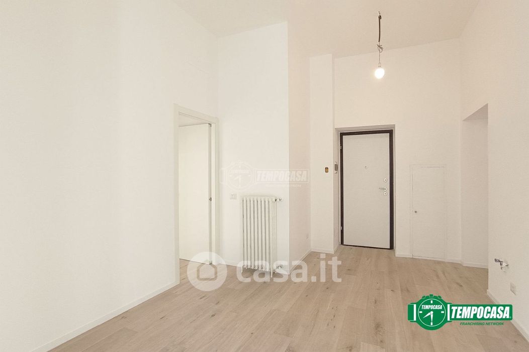 Appartamento in Vendita in Viale di Porta Vercellina 4 a Milano