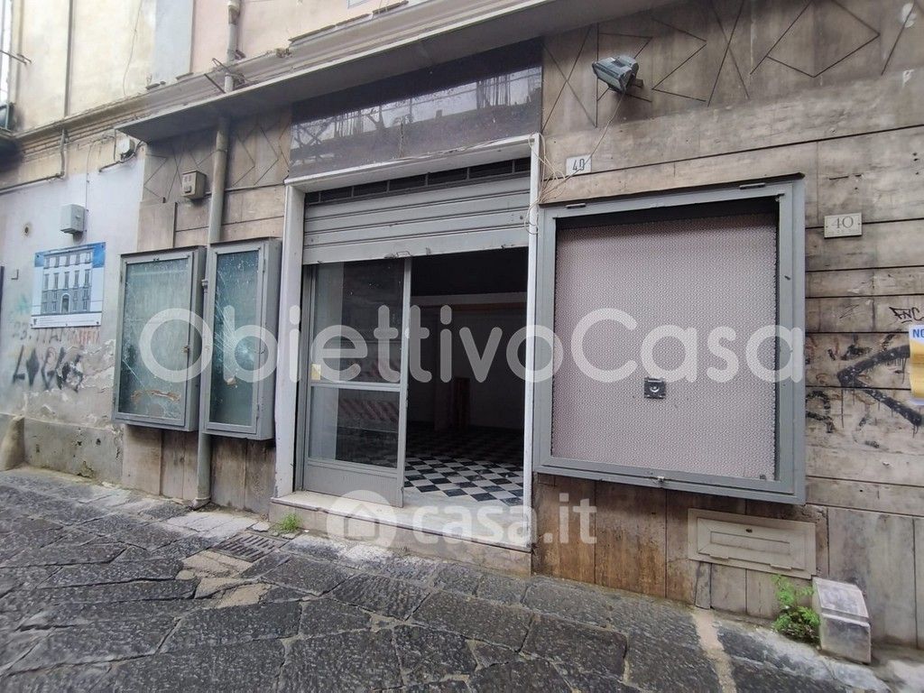 Negozio/Locale commerciale in Affitto in Via Giambattista Vico 40 a Caserta
