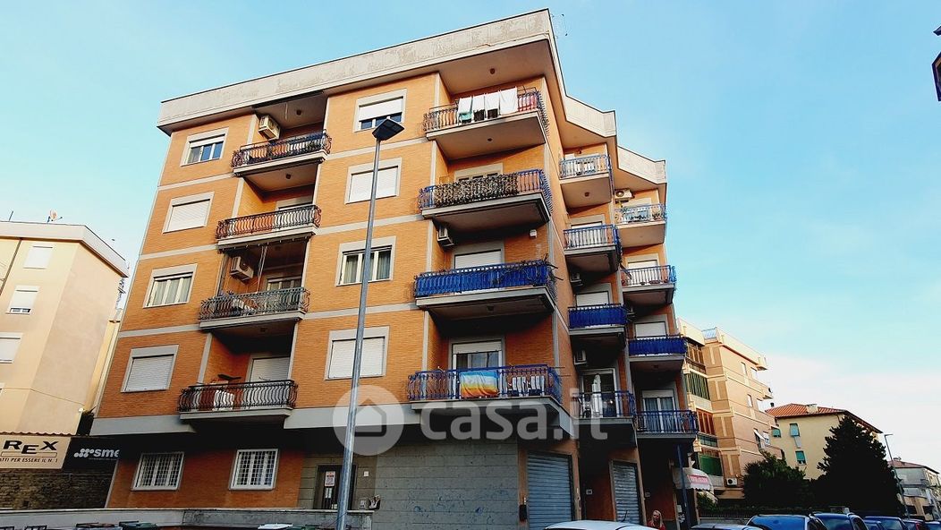 Appartamento in Affitto in Via Alcide de Gasperi a Genzano di Roma