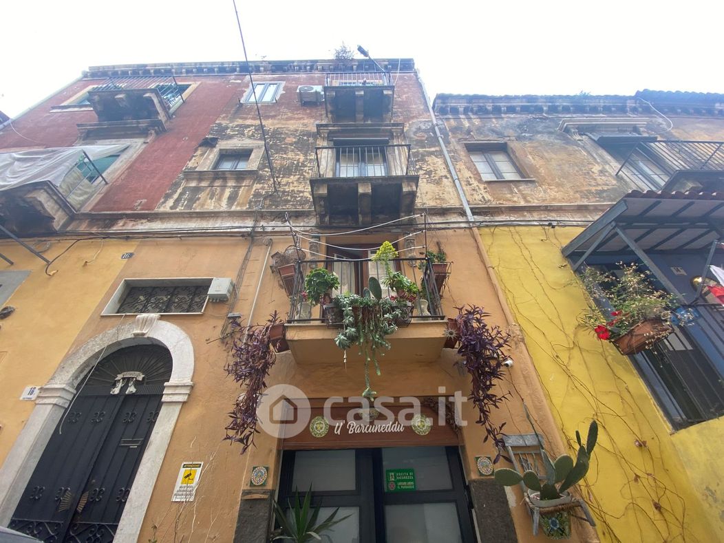 Appartamento in Affitto in Via Fornai 16 a Catania