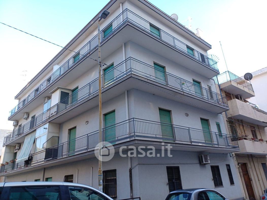 Appartamento in Vendita in Via Giacomo Fiore a Messina