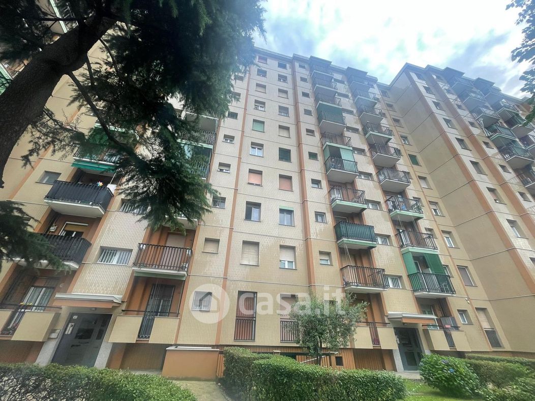 Appartamento in Vendita in Via Eugenio Curiel 38 a Corsico