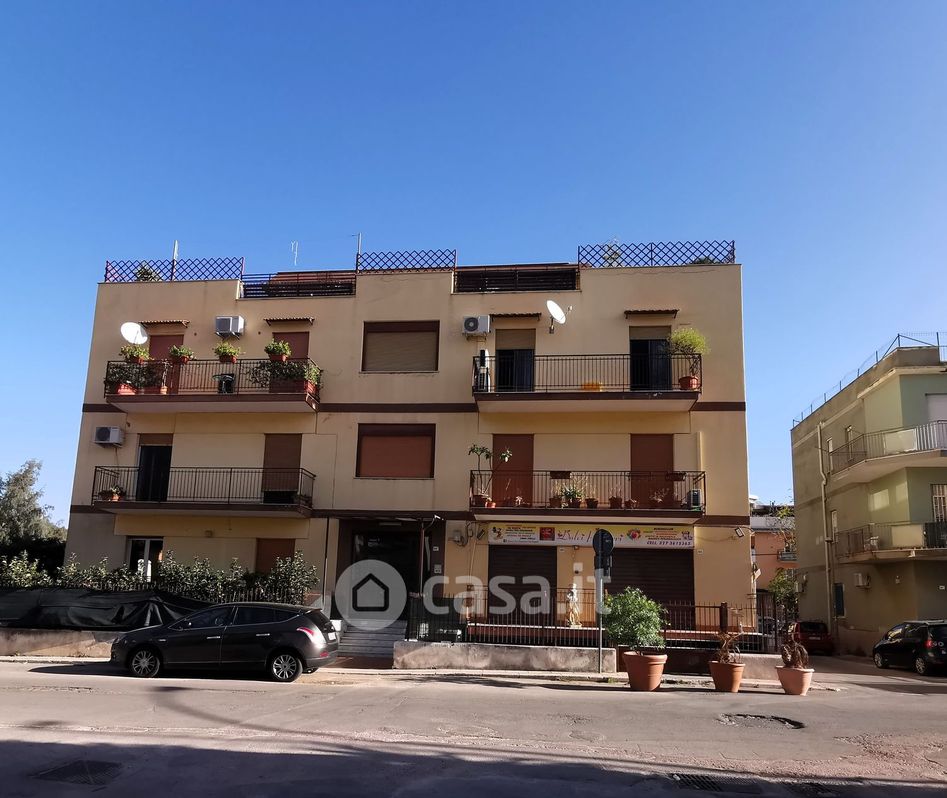 Appartamento in Vendita in Via Tommaso Natale 87 q a Palermo