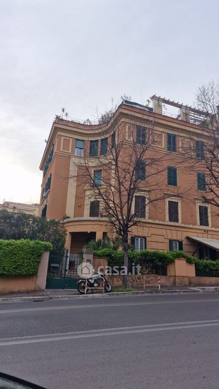 Appartamento in Affitto in Viale delle Medaglie d'Oro a Roma
