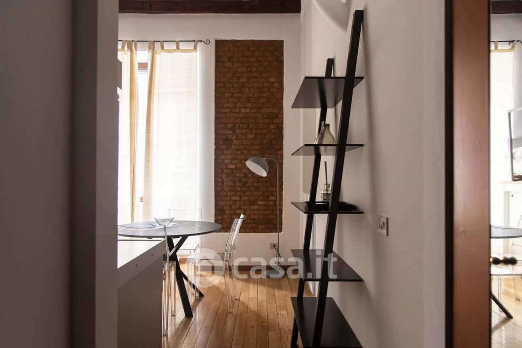Appartamento in Affitto in Via Gaspare Rosales 1 a Milano