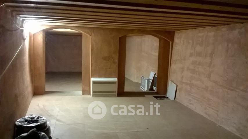 Stabile / Palazzo in Affitto in Via San Francesco a Padova