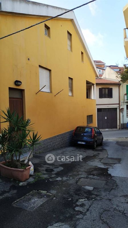 Appartamento in Affitto in Via Salvatore Calderone 2480 a Messina
