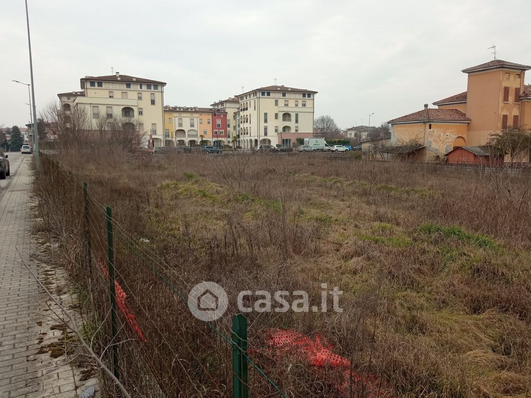 Terreno edificabile in Vendita in Via Marcello Donati a Mantova