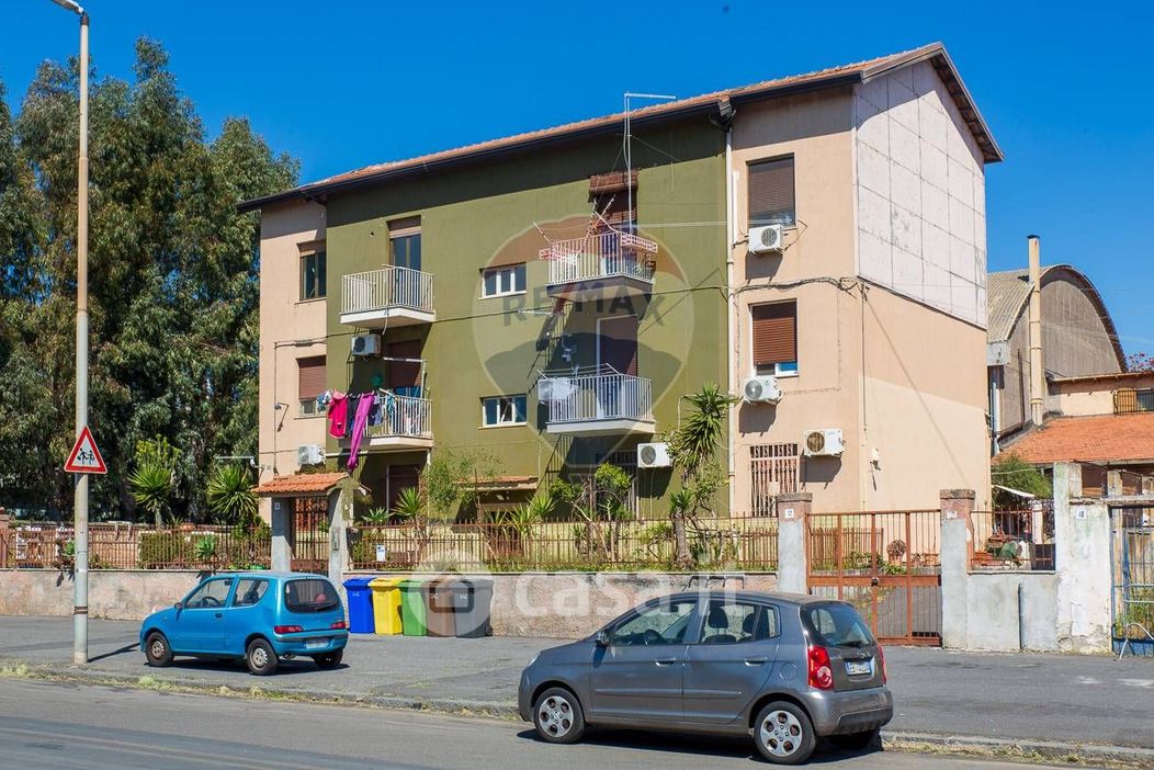 Appartamento in Vendita in Via Leopoldo Nobili 14 a Catania