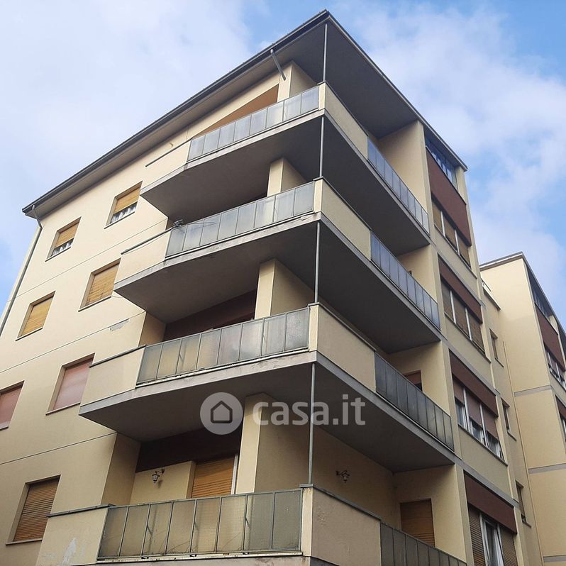 Appartamento in Vendita in Via Berardo Mezzucelli a Teramo