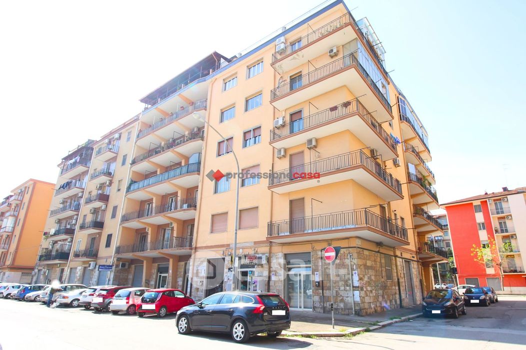 Appartamento in Vendita in Via Don Luigi Sturzo 26 a Foggia
