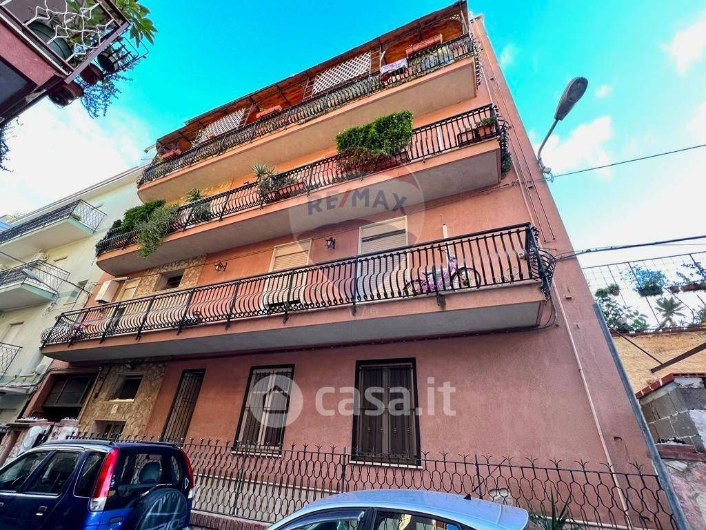 Appartamento in Vendita in Via Nino Geraci 15 a Palermo