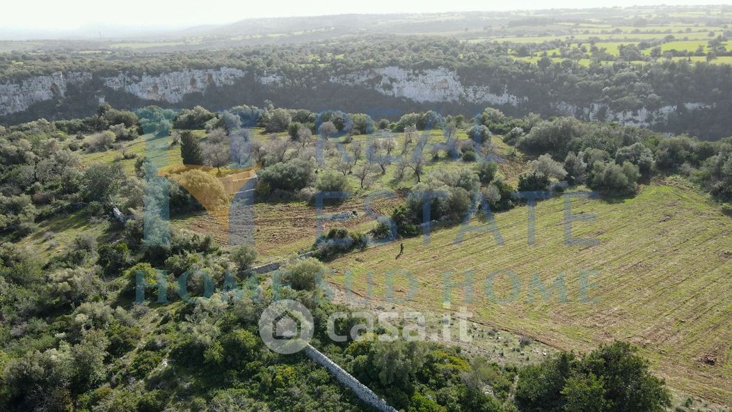 Terreno edificabile in Vendita in PRINCIPALE 1 a Floridia