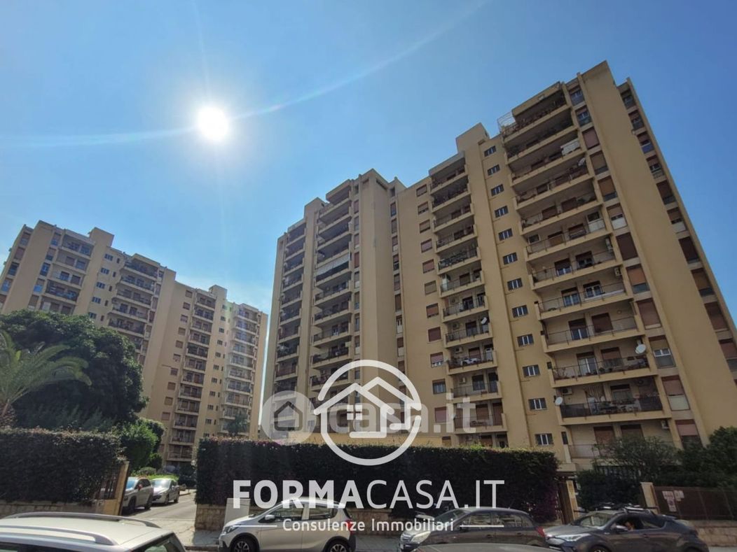 Appartamento in Vendita in Via Gustavo Roccella 209 a Palermo