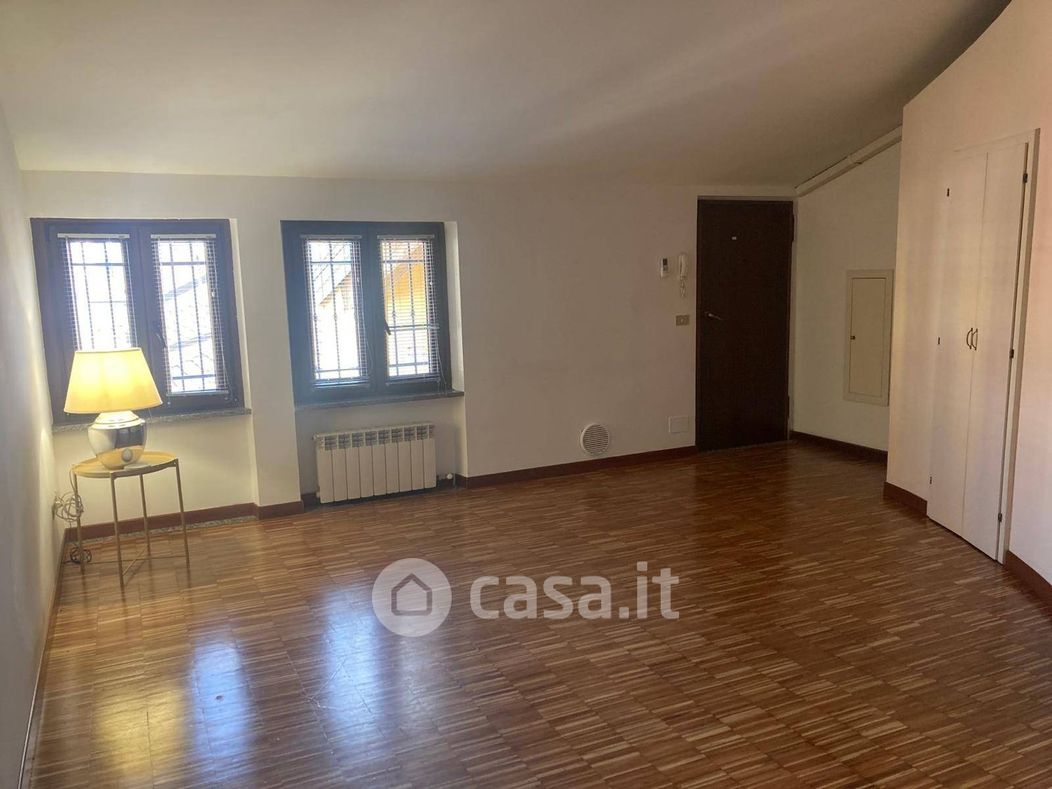 Appartamento in Vendita in Corso di Porta Ticinese a Milano