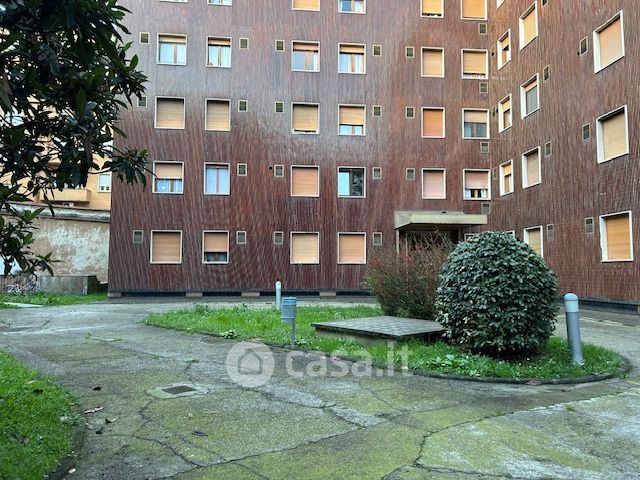 Appartamento in Vendita in Via Panizza 8 a Milano