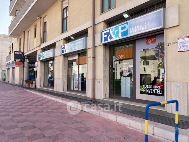 Negozio/Locale commerciale in Affitto in a Brindisi