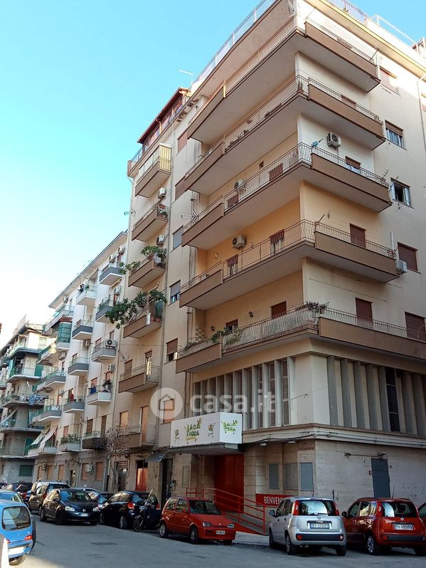 Appartamento in Vendita in Via Luigi Manfredi 14 a Palermo