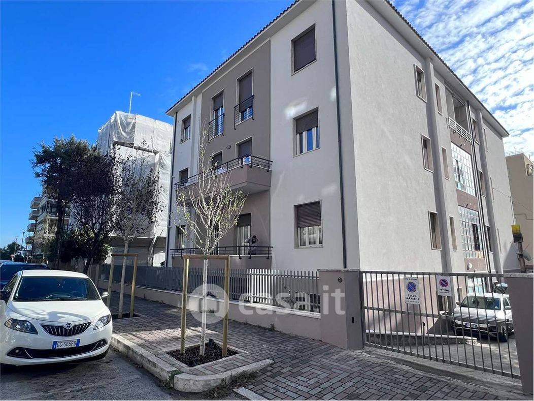 Appartamento in Vendita in Via Camillo Benso Conte di Cavour 64 a Pescara