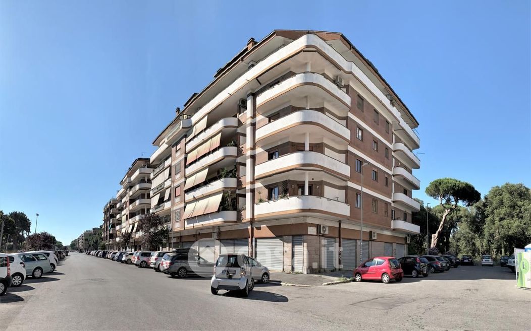 Appartamento in Vendita in Via mar rosso a Roma
