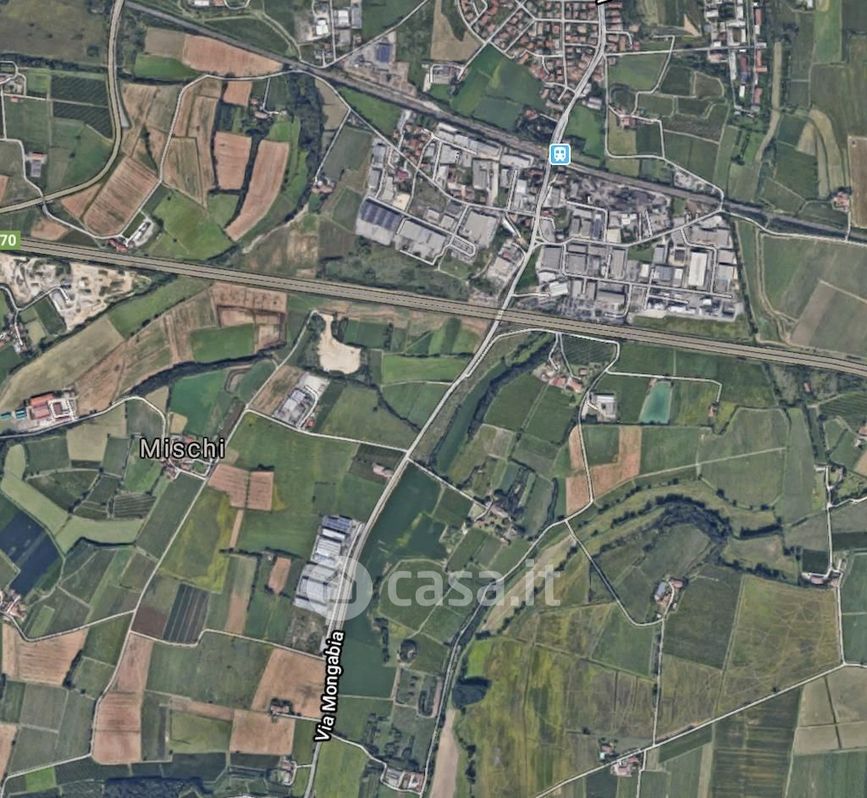 Terreno edificabile in Vendita in a Castelnuovo del Garda