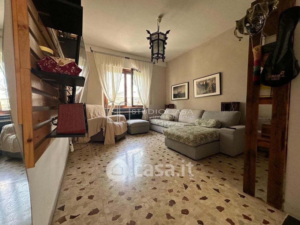 Appartamento in Vendita in Via Aldo Moro a Pisa