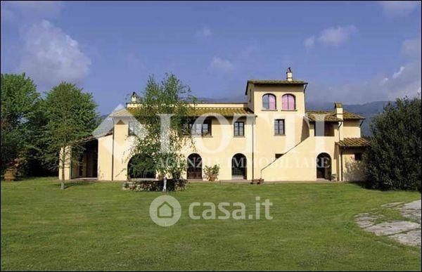 Villa in Vendita in a Vicopisano