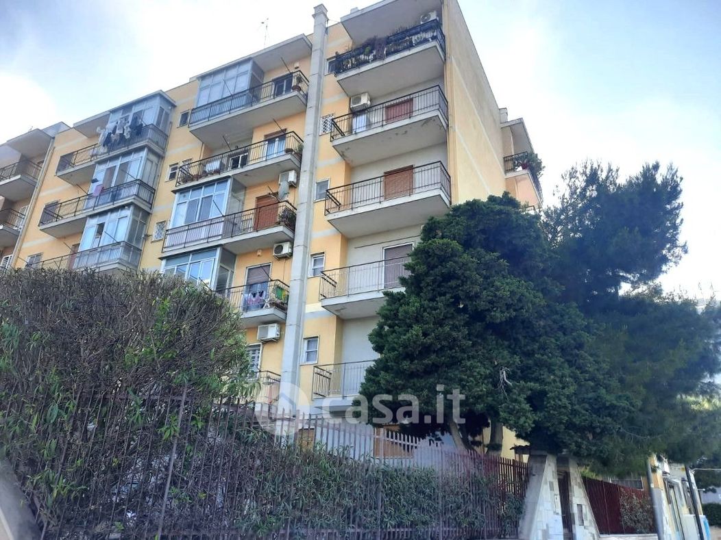 Appartamento in Vendita in Via Peucetia a Bari