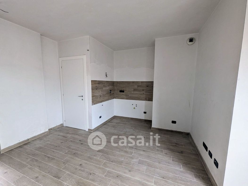 Appartamento in Vendita in Via Caprie 20 a Torino