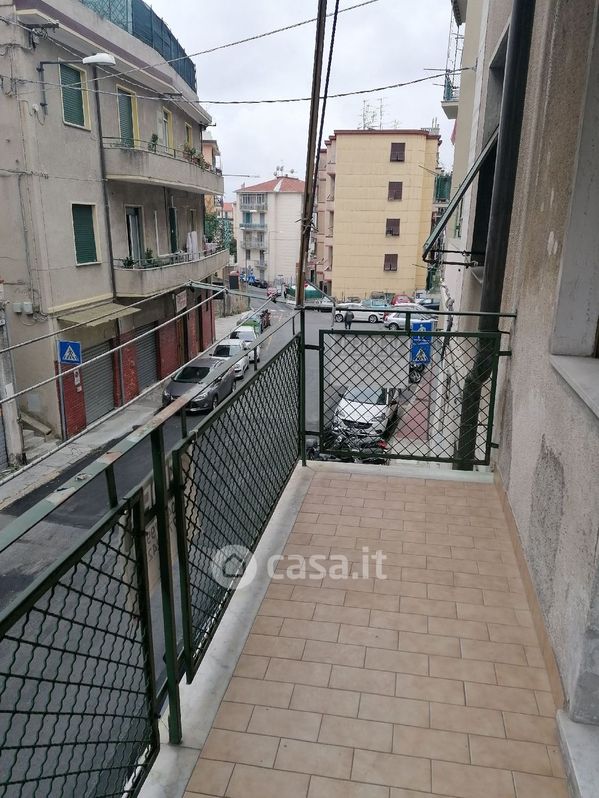 Appartamento in Vendita in Via Mignone Francesco a Savona