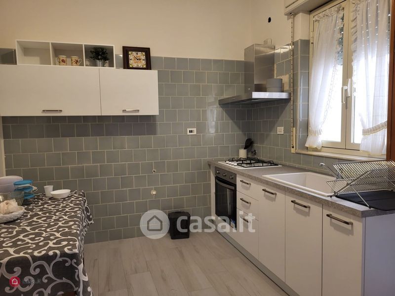 Appartamento in Affitto in Via dell'Orso a Milano