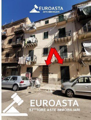 Appartamento in Vendita in Via Paolo Emiliani Giudici 86 a Palermo