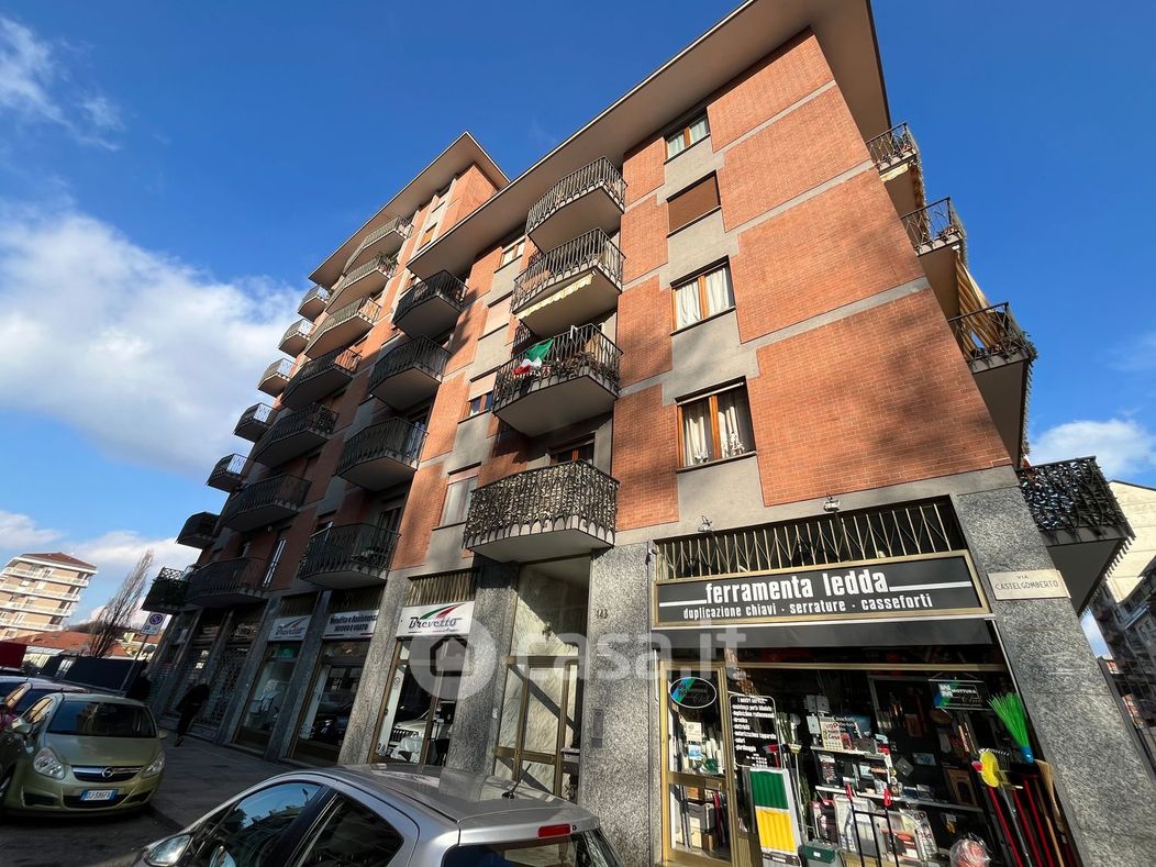 Appartamento in Vendita in Via Castelgomberto 143 a Torino