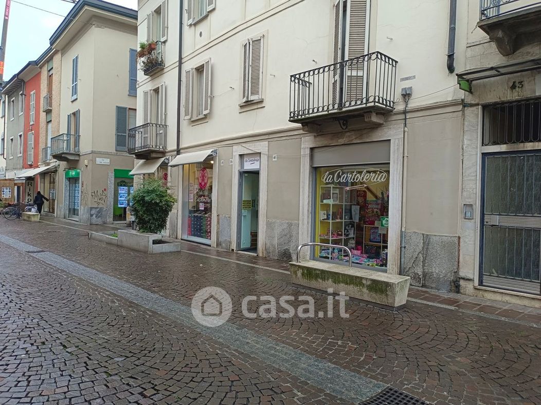 Negozio/Locale commerciale in Affitto in Corso Vittorio Emanuele II 41 a Lodi